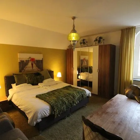 Bed and Breakfast Wambach 5*