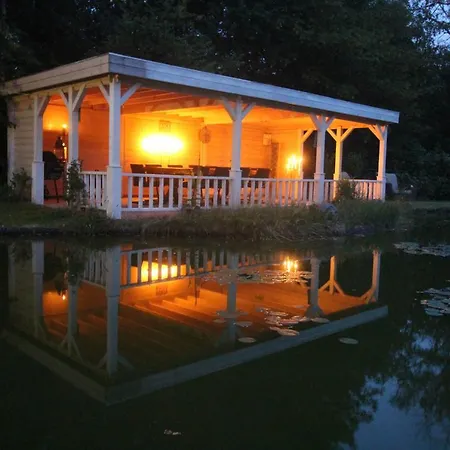 Wambacherbos Couette-café 3*